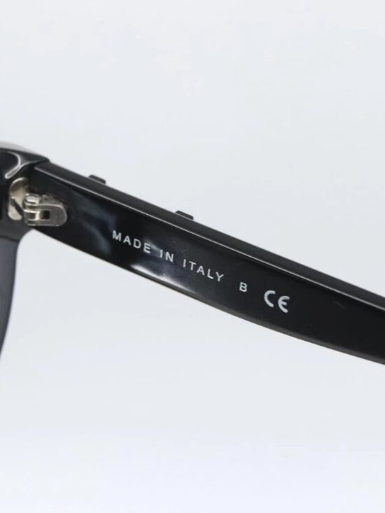 CHANEL Sunglasses plastic Black CC main image 8
